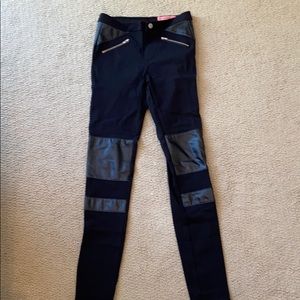 Blank NYC black leggings with faux leather accents